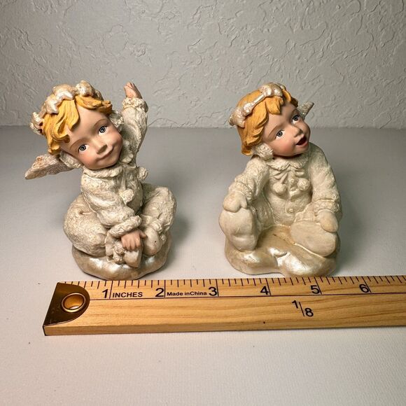 Vintage Snow Angel Figurines 1994 Set Of 2 Playing on Ground 3"x3.5"x4 - Picture 3 of 8